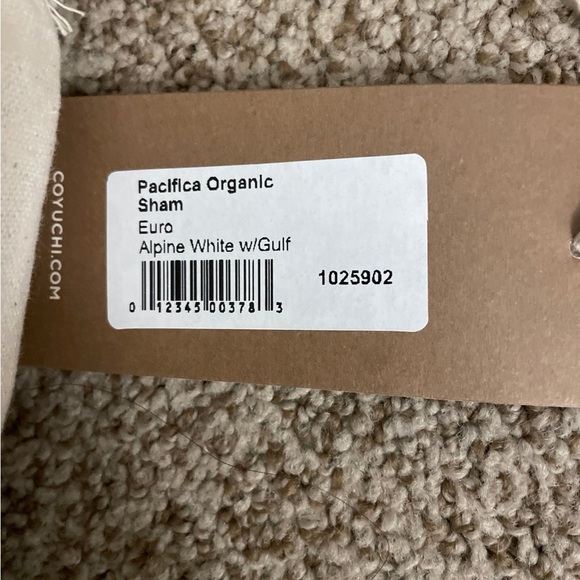 Coyuchi Euro shams - Picture 3 of 4